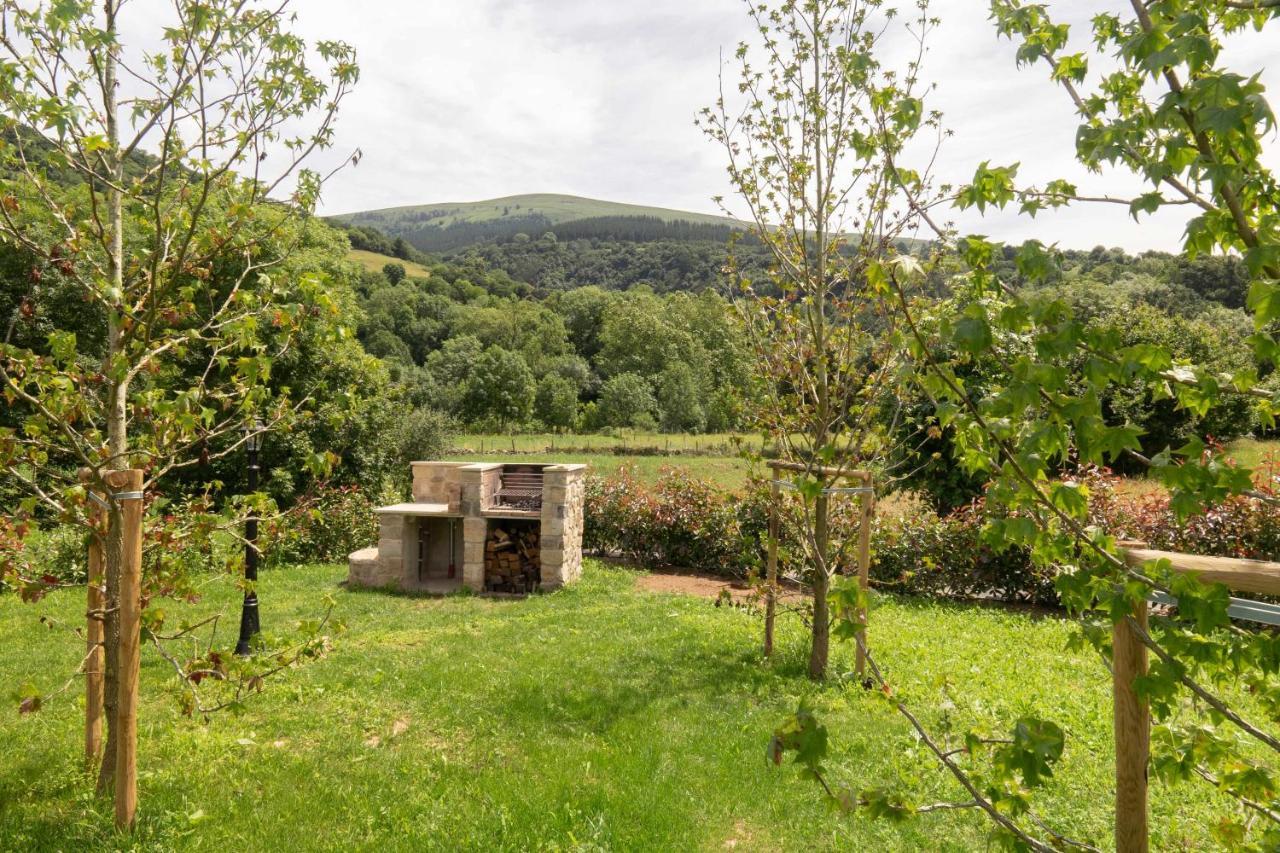 Gospodarstwo wiejskie Complejo Rural El Cerradon Alceda